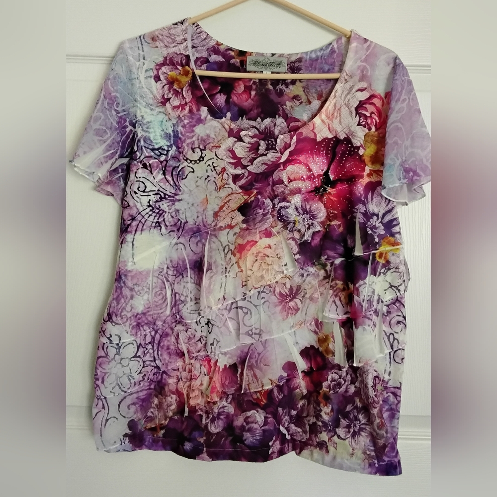 Closet Full Purple and Pink Floral Women's Top